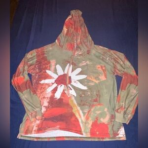 Lily by Firmiana Floral Graphic Hoodie in Red and Green